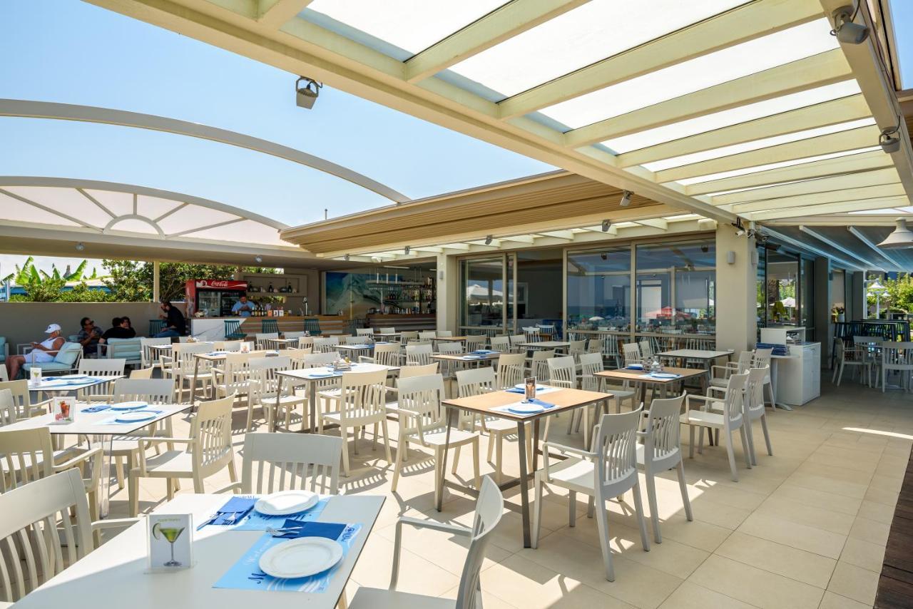 Marinos Beach Hotel 普拉坦斯 外观 照片