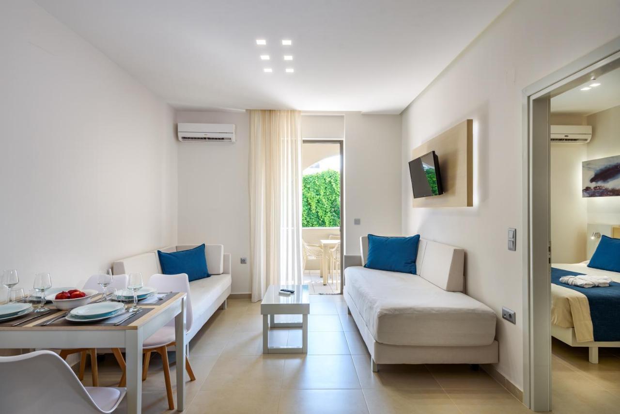 Marinos Beach Hotel 普拉坦斯 外观 照片