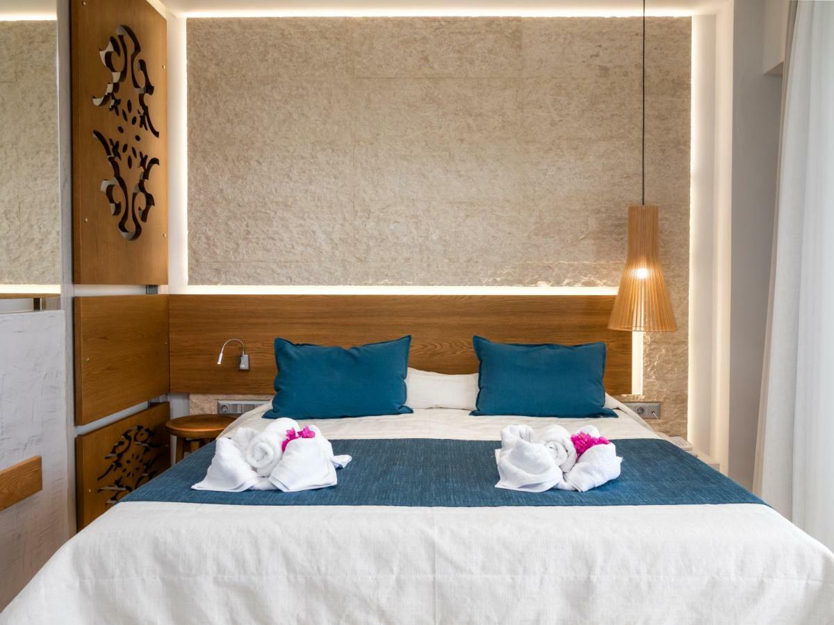 Marinos Beach Hotel 普拉坦斯 外观 照片